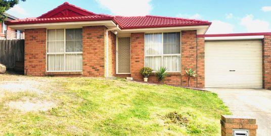 2 Thelma Rise, Hampton Park, Vic 3976